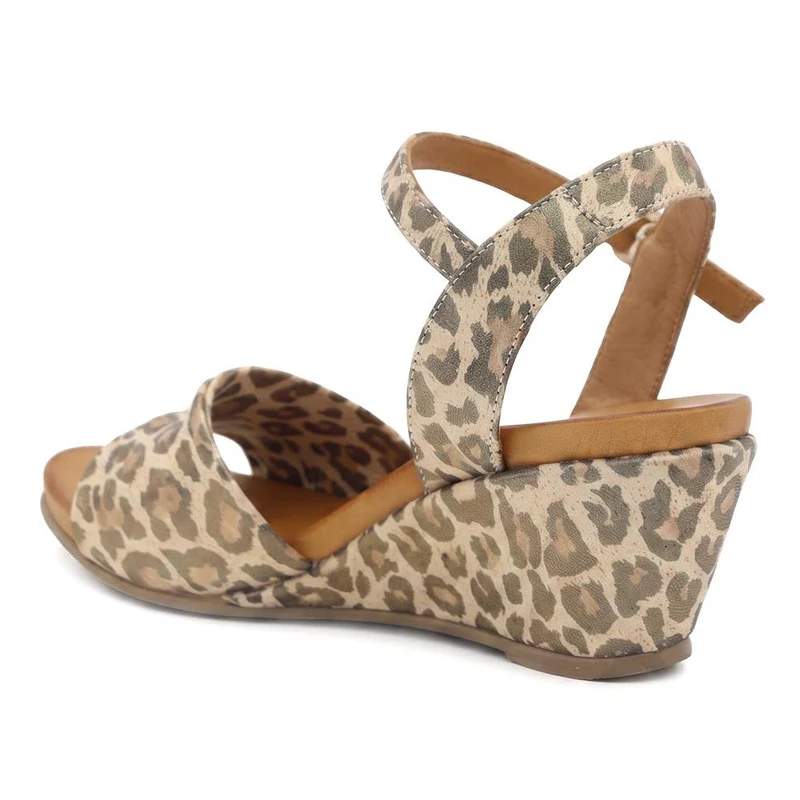 Adjustable Buckle Wedges - BELMETIN37017 / 323 773 - Leopard