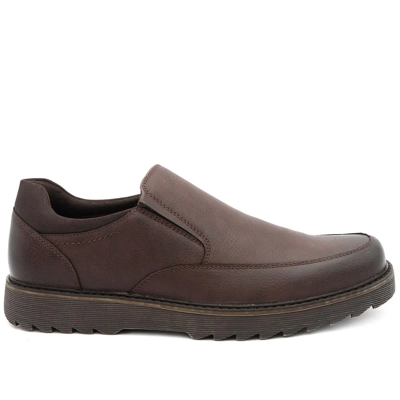 Wide Fit Smart Casual Moccasins - XINGH44006 / 330 040 - Brown