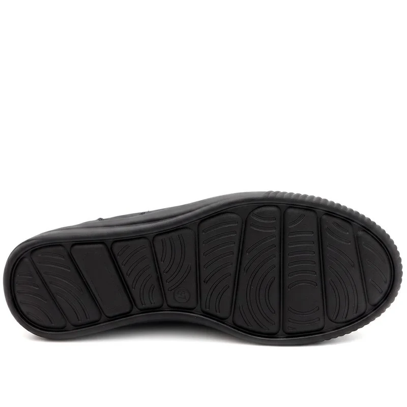Casual Lace Up Platform Trainers - WBINS43017 / 329 059 - Black