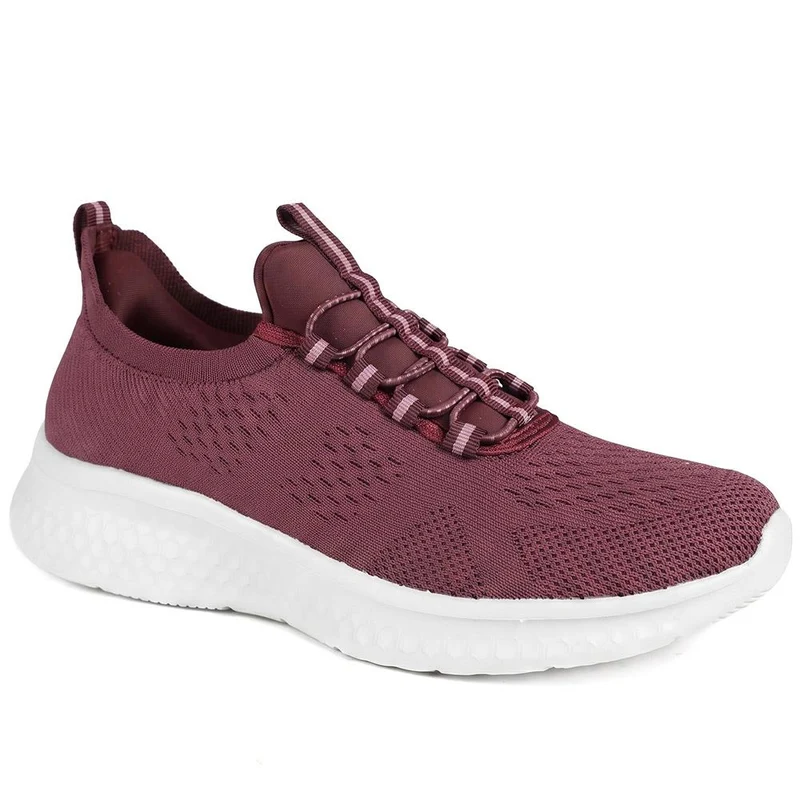 Wide-Fit Step-In Trainers - BRK42002 / 328 108