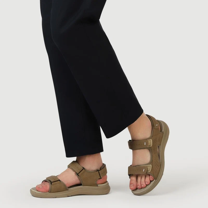 Adjustable Touch-Fasten Sandals - XIAM41004 / 326 926 - Sand