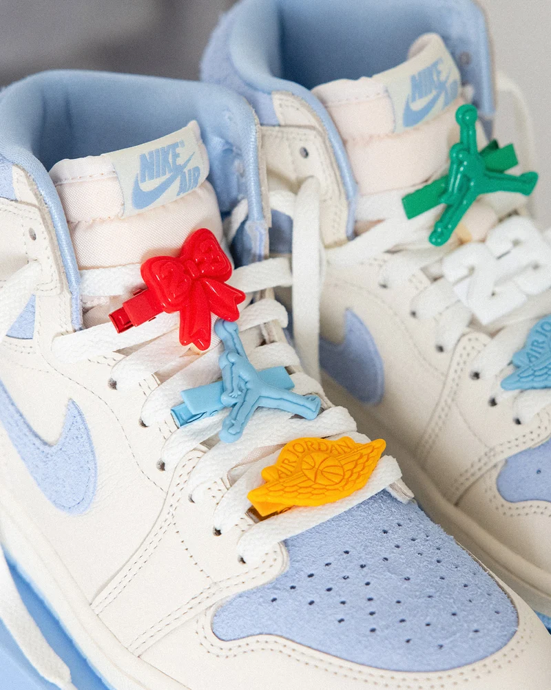 Nike Wmns Air Jordan 1 Retro High OG *Psychic Blue*