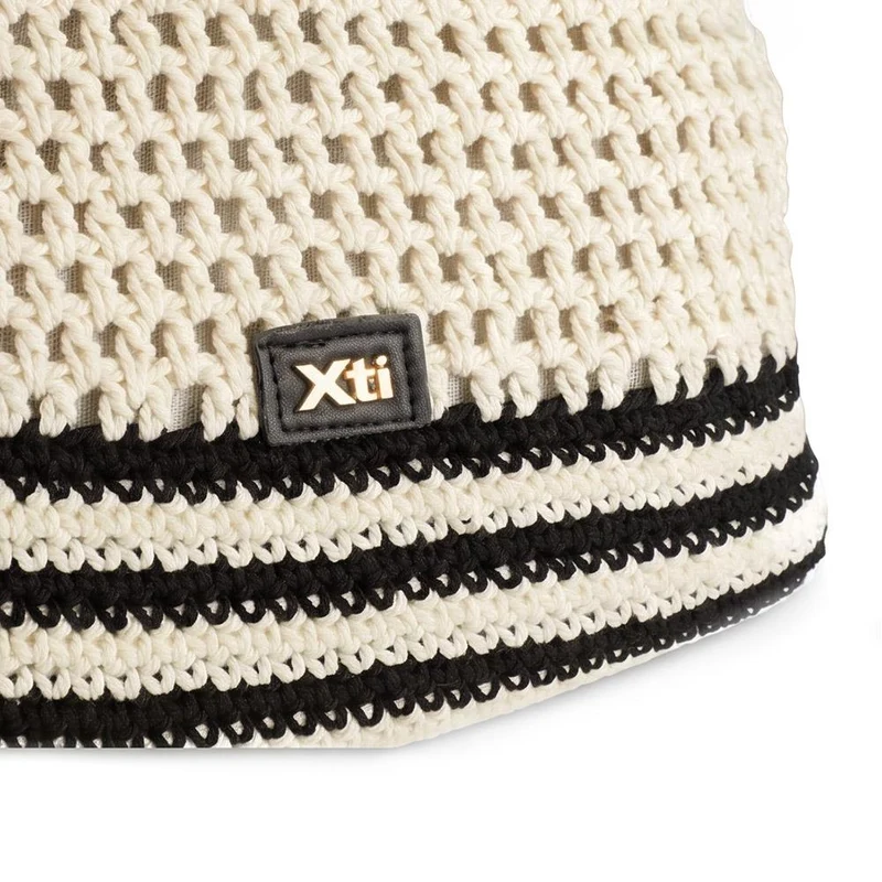 XTI Clip Close Knitted Handbag - XTI44003 / 330 467 - Black