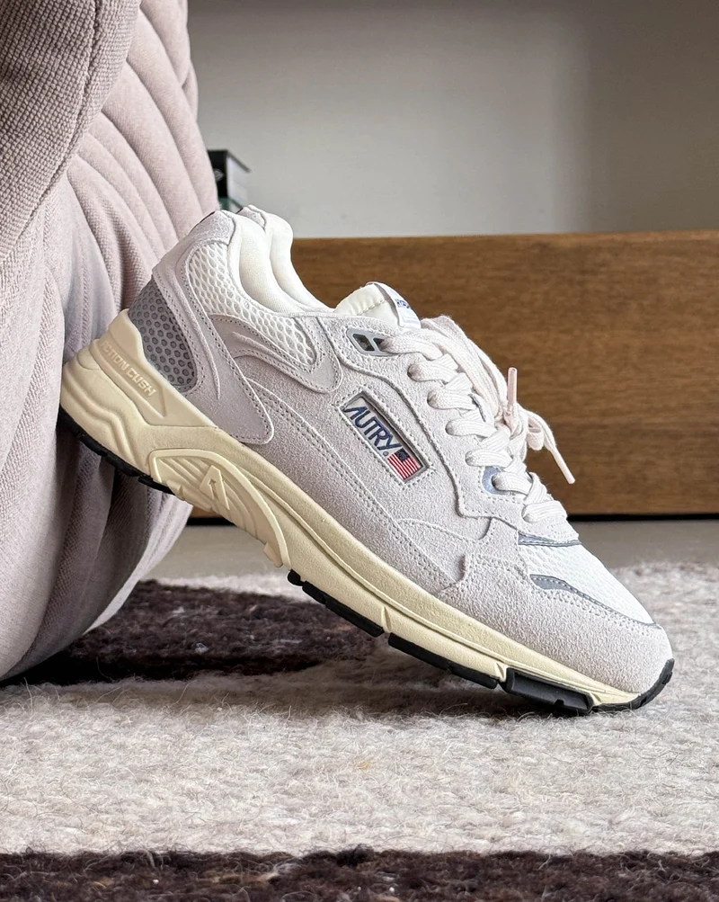 Autry Hyperway *Suede / Mesh*