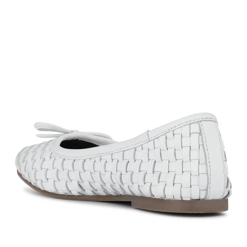 Lightweight Leather Pumps - BELSK41009 / 327 463 - White