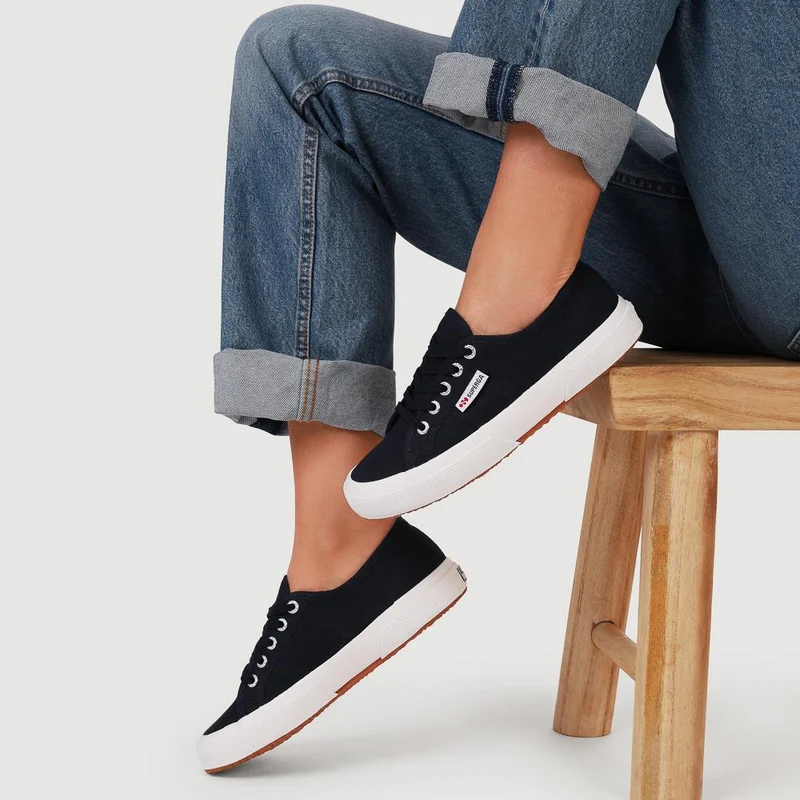Cotu Lace-Up Trainers - ARDGB41504 / 327 554 - Navy