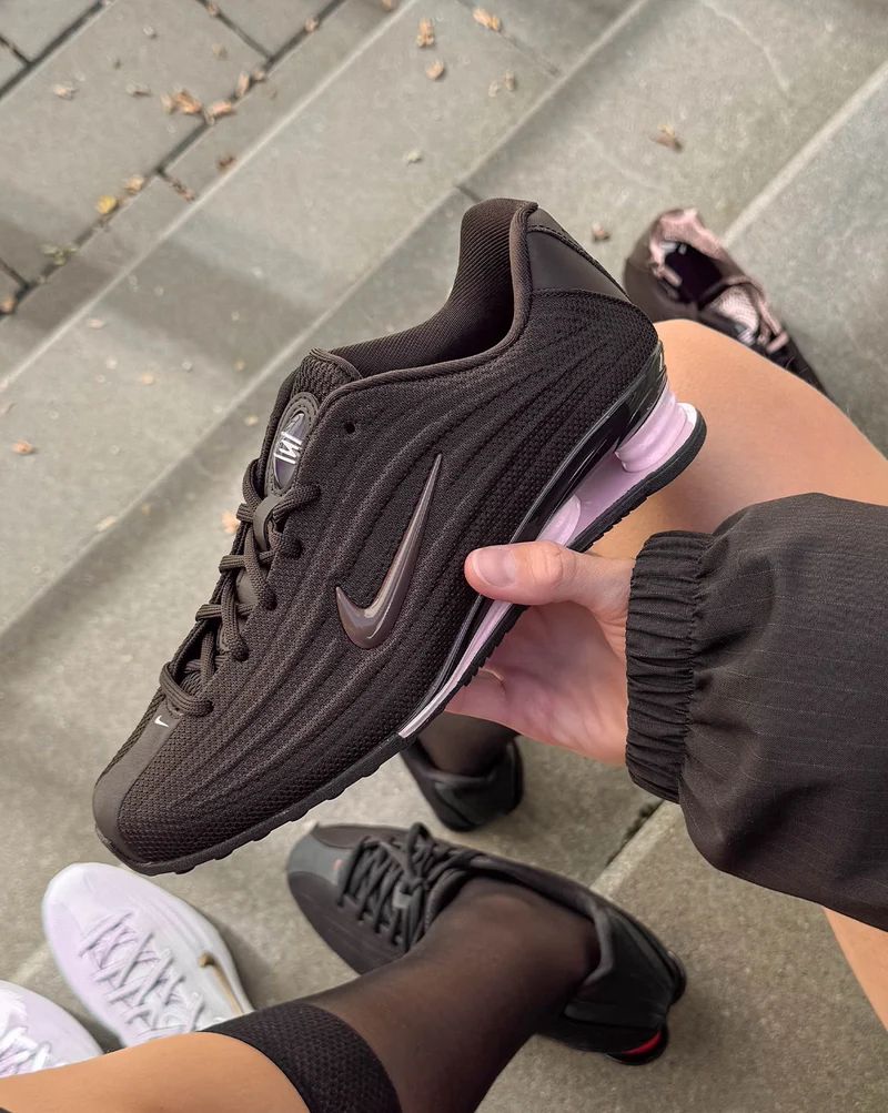 Nike Wmns Shox Z