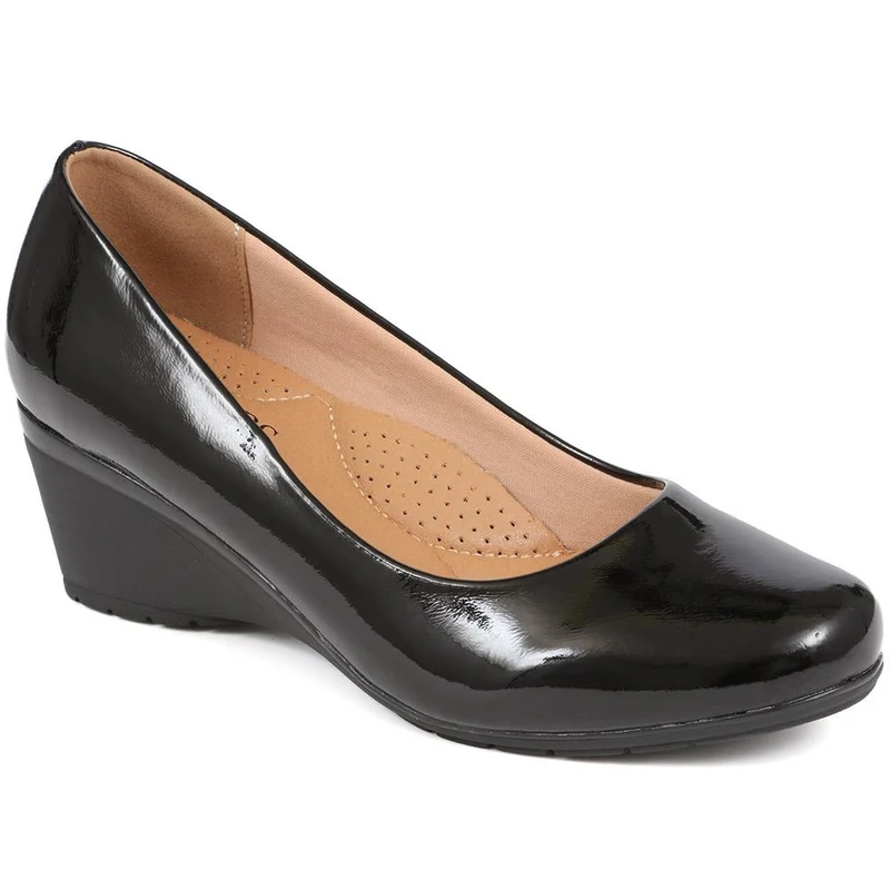 Wedge Heel Slip-On Pumps - WK38017 / 324 233 - Black Patent