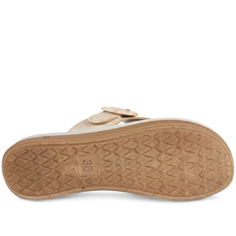 Inblu Buckle Fasten Toe Post Sandals - INB43056 / 330 395 - Beige