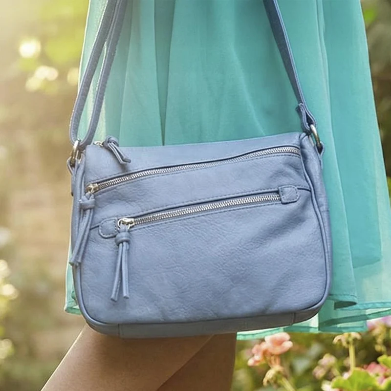 Zip-Close Cross-Body Bag - JEWN39015 / 325 476 - Light Blue