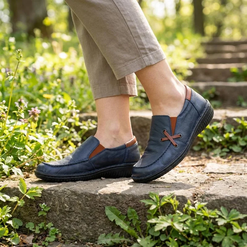 Loretta Leather Handmade Slip-On Loafers - HAK42014 / 328 517 - Navy Tan