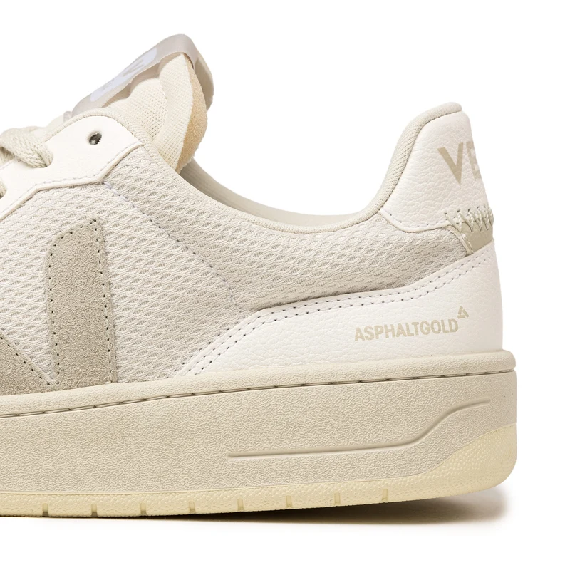 VEJA x Asphaltgold V-90