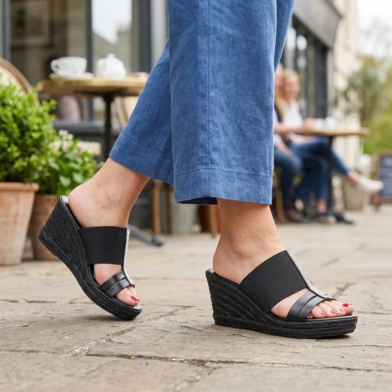 Metallic Wedge Espadrilles - CLUBS37003 / 323 836 - Black