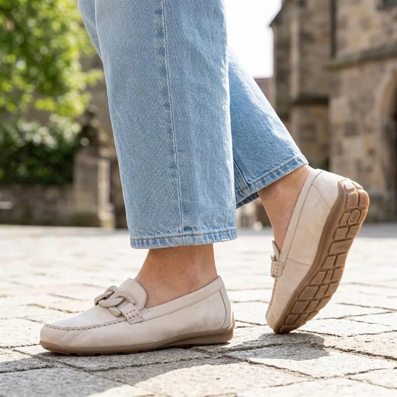 Gabor Wide Fit Leather Moccasins With Chain Detail - GABC44501 / 330 266 - Beige