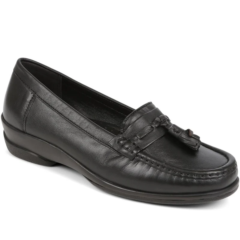 Leather Slip-On Loafers - NAP38023 / 325 236 - Black