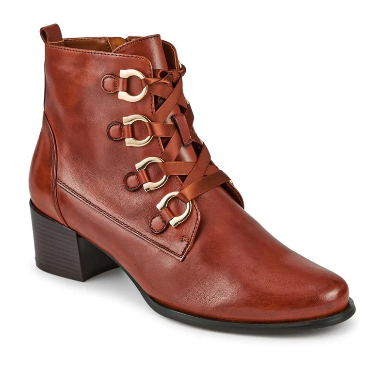 Legacy Leather Ankle Boots - LEGACY / 328 017