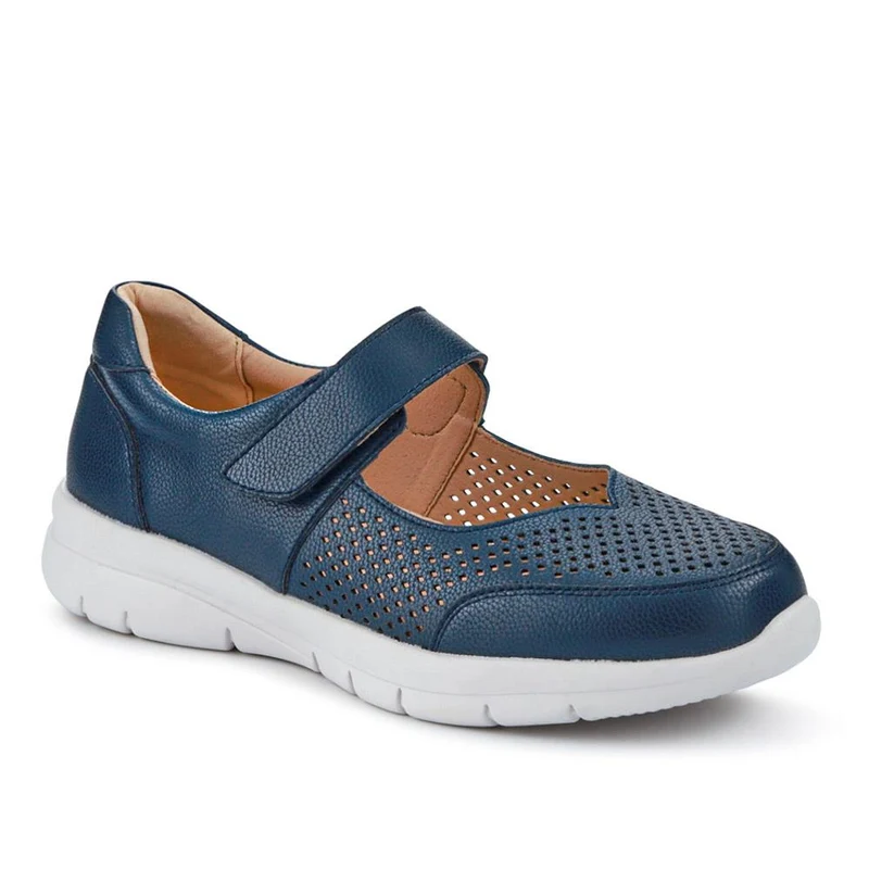 Chunky Leather Wide-Fit Mary Janes - BRK41037 / 327 020