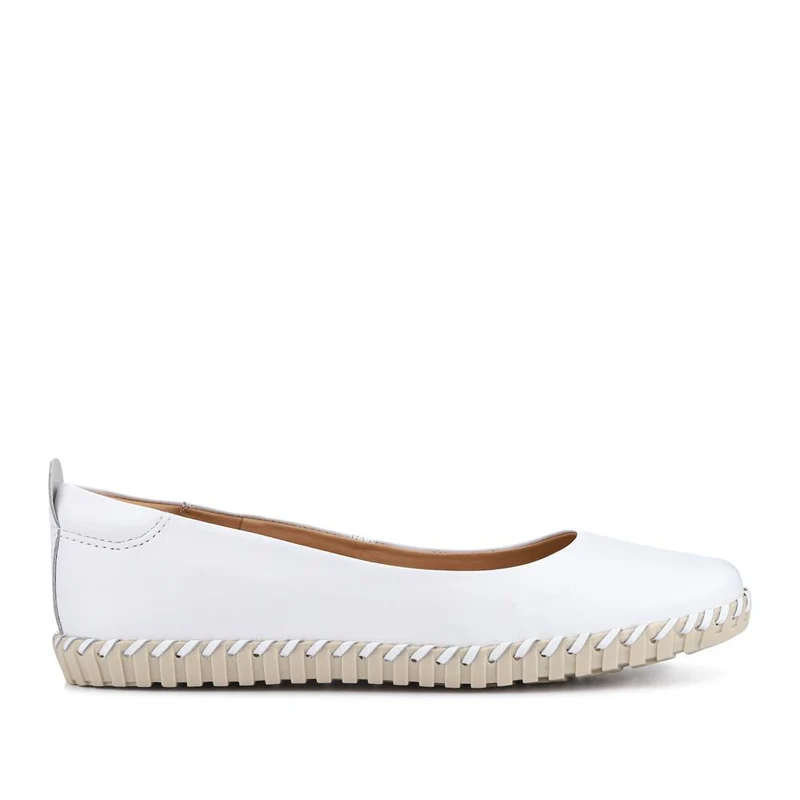 Lightweight Leather Pumps - BELBT41001 / 327 496 - White