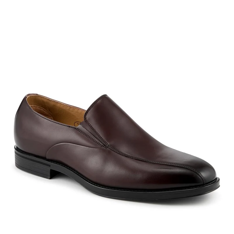 Rothbury Wide Fit Slip On Leather Loafers - ROTHBURY / 328 094 - Brown