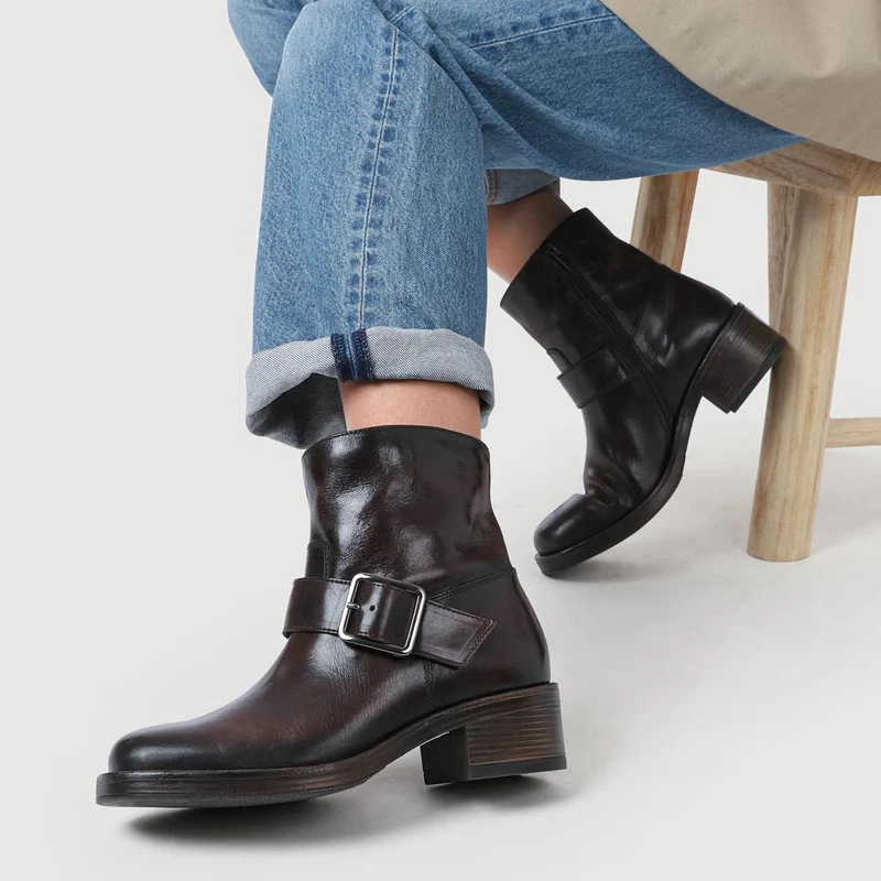 Madonna Chunky Leather Ankle Boots - MADONNA / 327 777 - Dark Brown