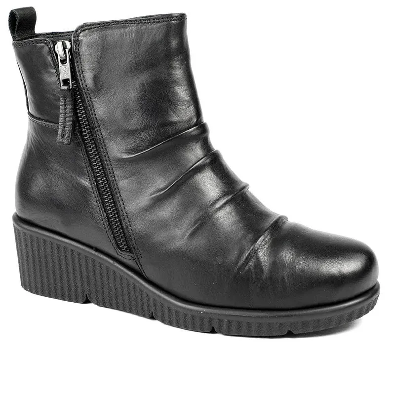 Van Dal Leather Zip Up Ankle Boots - SERVI42502 / 329 327