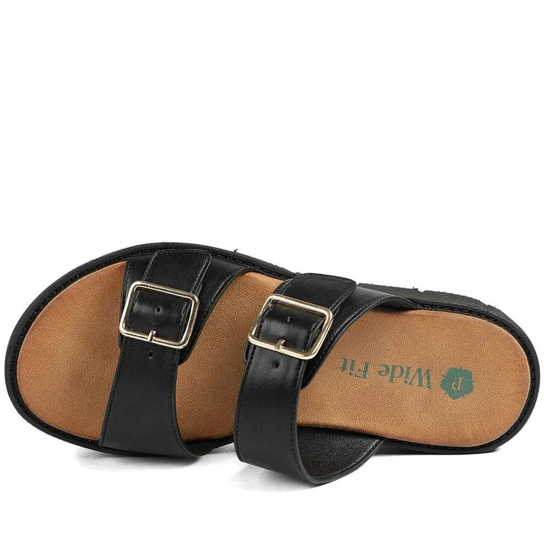 Wide Fit Cushioned Buckled Sandals - BAIZH43015 / 329 140 - Black