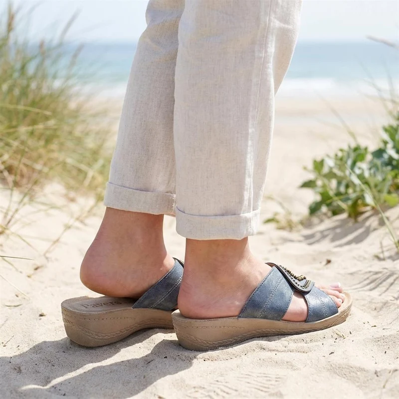 Adjustable Lightweight Mule Sandals - INB43008 / 329 128 - Blue