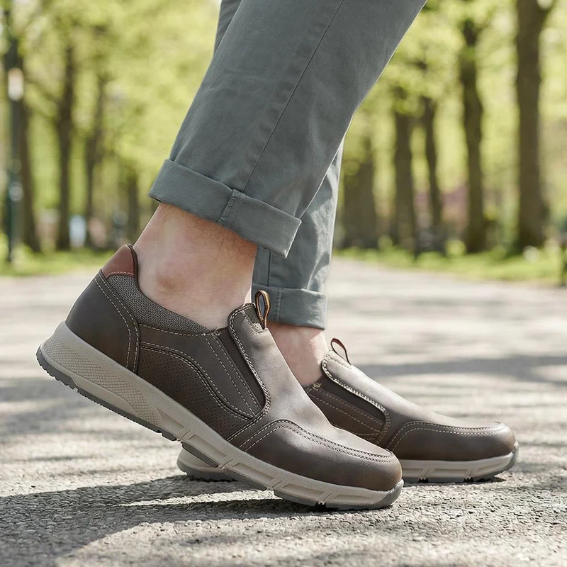 Wide-Fit Elasticated Slip On Shoes - WBINS42062 / 327 868 - Dark Brown