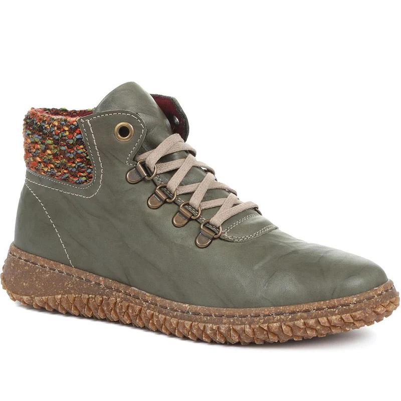 Leather Ankle Boots - HAK32015 / 319 263