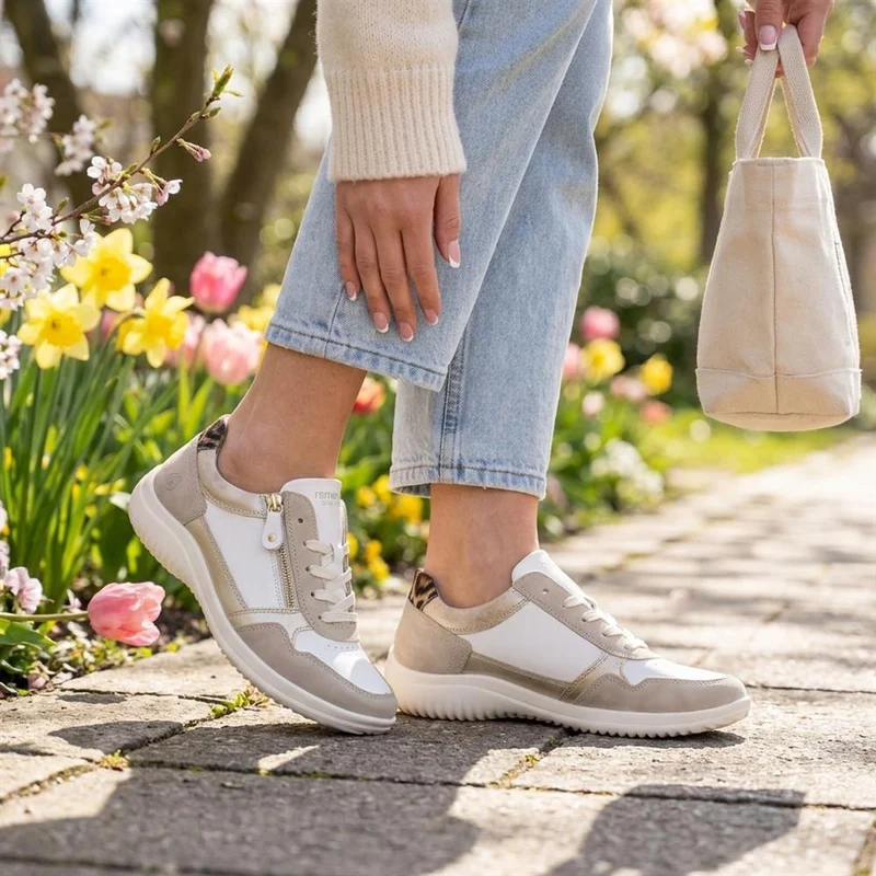 Remonte Shower Resistant Leather Zipped Trainers - DRS43509 / 328 689 - Beige Multi