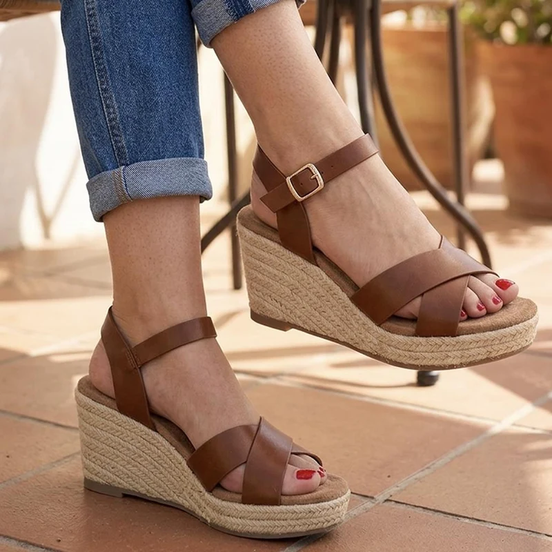 Lightweight Wedge Espadrilles - WBINS37095 / 323 624 - Tan