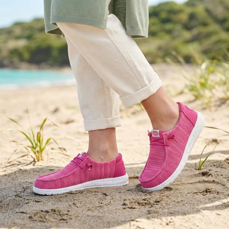 HeyDude Wendy Stretch Sox Shoes - GARD43504 / 329 357 - Fuschia