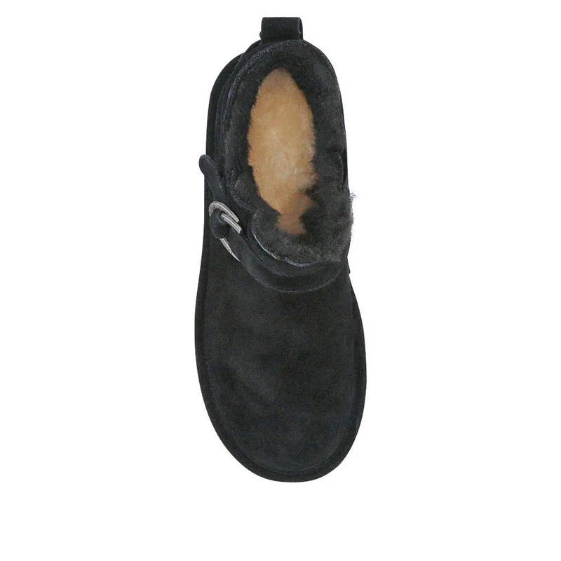 Soft Buckle-Detailed Ankle Boots - EDNB40030 / 326 895 - Black