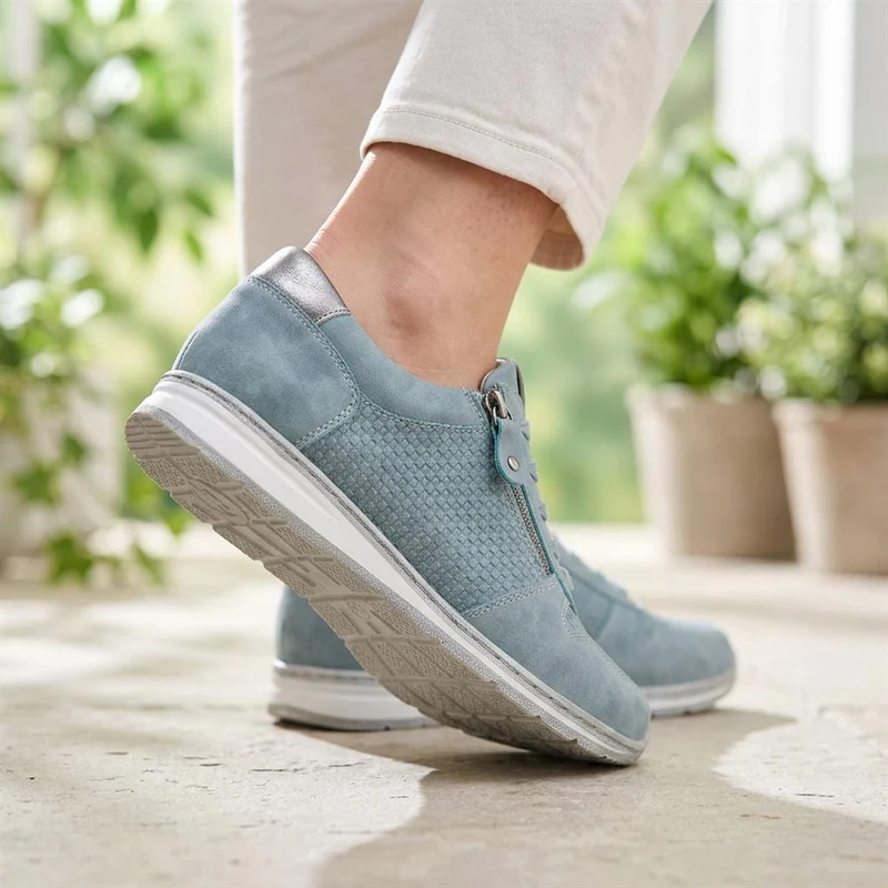 Wide Fit Casual Zip & Lace Trainers - WBINS43088 / 329 285 - Denim