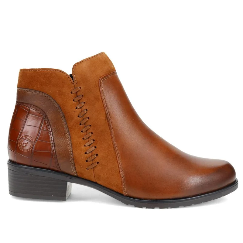 Leather Stitched Ankle Boots - DRS40512 / 326 359 - Tan