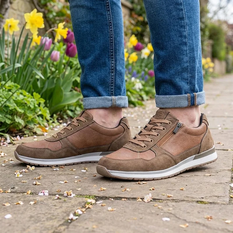 Lace Up Trainer with Grip Sole - GANG42005 / 327 859 - Brown