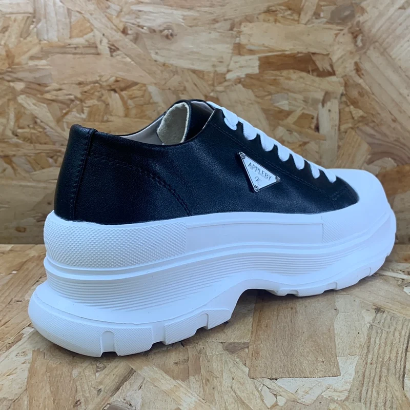 Kate Appleby Damen-Leslie-Trainer – Schwarz