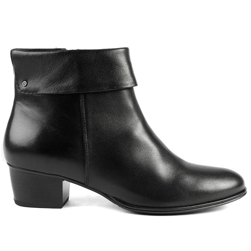 Van Dal Dove Leather Ankle Boots - GUP42501 / 328 839 - Black Leather
