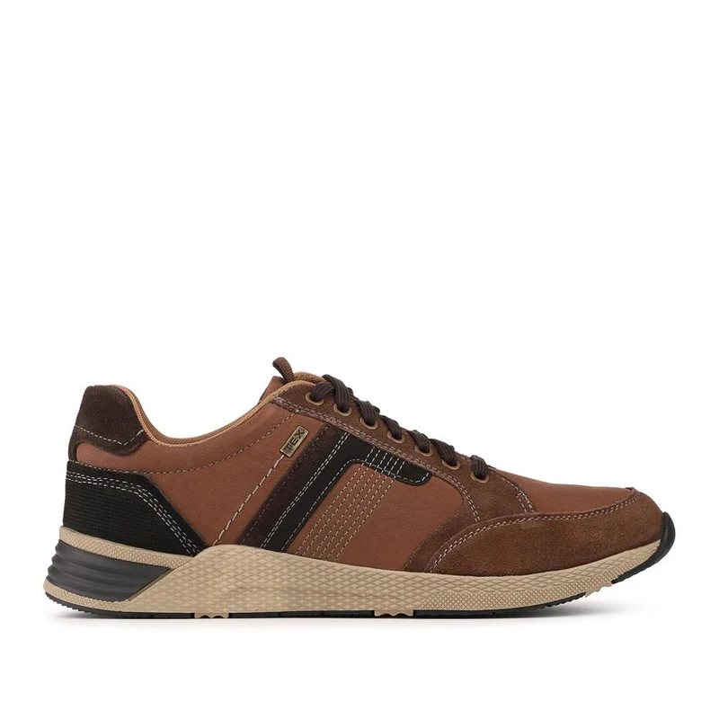 Wide Fit Leather Casual Cushioning Trainers - PARK42051 / 328 394 - Brown