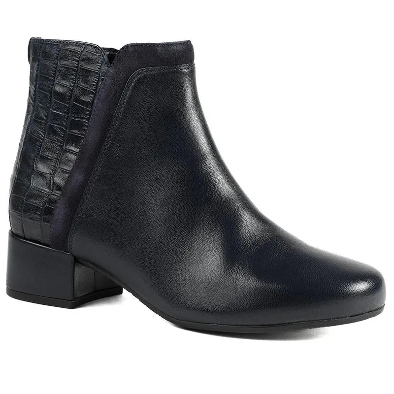 Van Dal Manon Leather Ankle Boots - GUP42508 / 328 846 - Navy