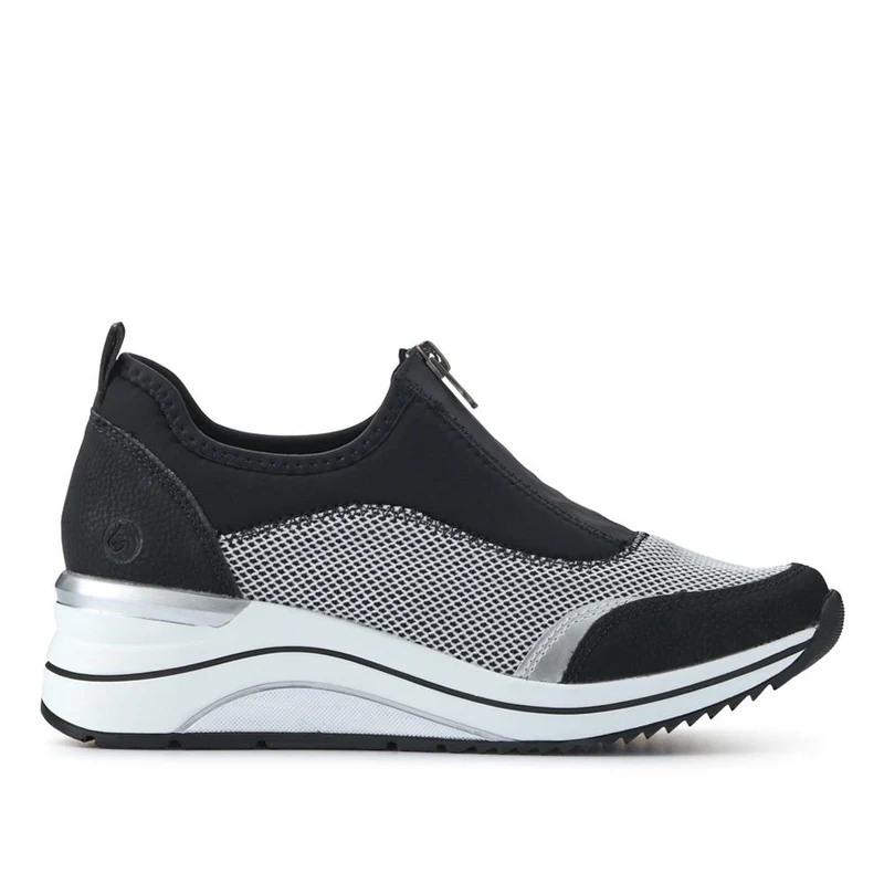 Wedged Slip-On Trainers - DRS40500 / 325 665 - Black-White