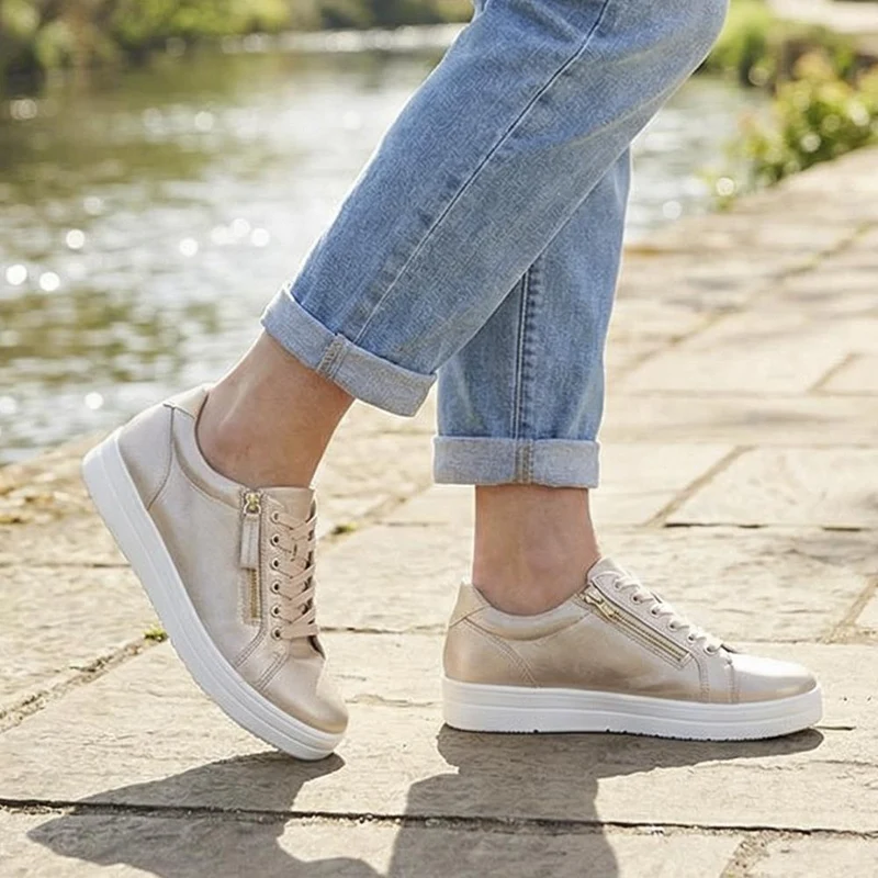 Extra Wide Chunky Trainers - ITALIA / 326 313 - Soft Gold