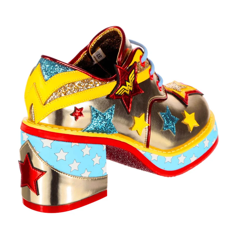 Irregular Choice Frauen Justice League Amazonian Warrior Heeled Shoe