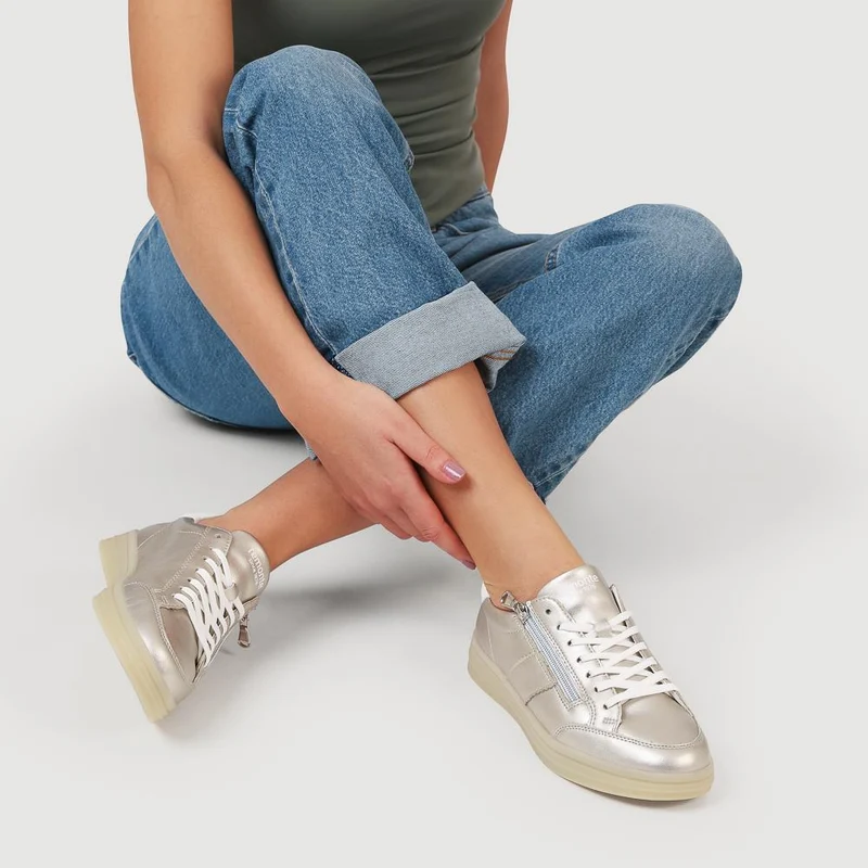 Striped Leather Trainers - DRS41506 / 326 860 - Metallic