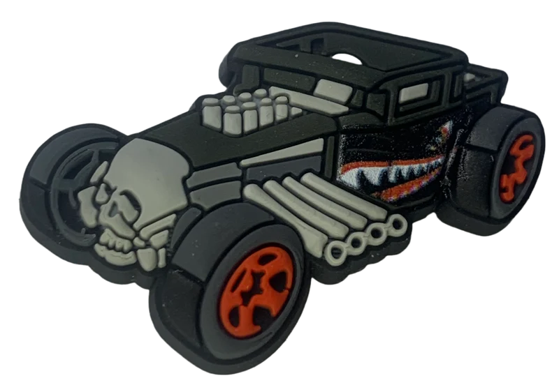 Crocs Jibbitz Hot Wheels Autoanhänger mit schwarzem Totenkopf