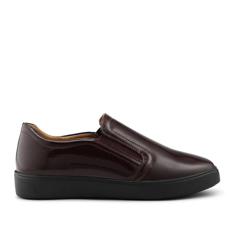 Wide Fit Ladies' Slip-On Shoes - WBINS41016 / 327 017 - Burgundy Patent