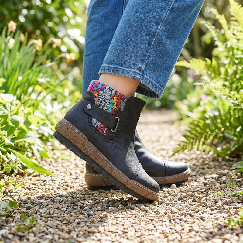 Knitted Cuff Ankle Boots - WBINS32013 / 318 882 - Black