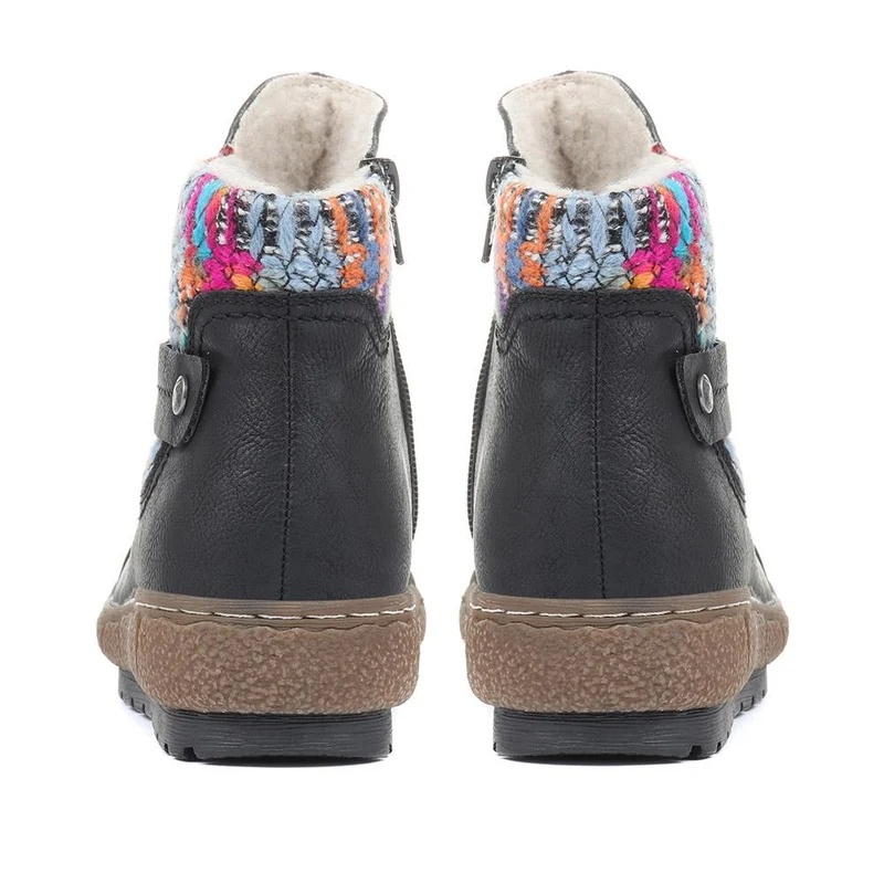 Knitted Cuff Ankle Boots - WBINS32013 / 318 882 - Black