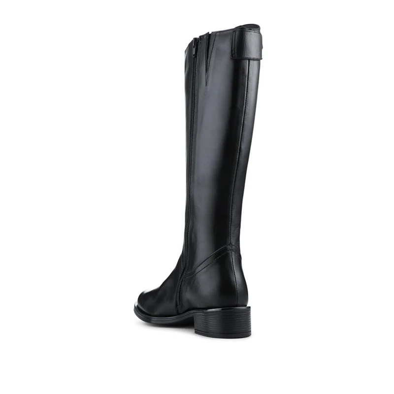 Leather Standard Calf Fit Long Boots - SAK42000 / 328 002 - Black