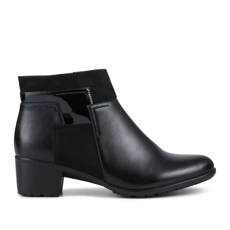 Block Heel Ankle Boots With Inside Zip - WK42005 / 327 940 - Black